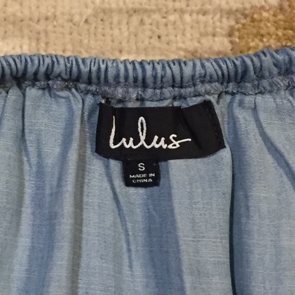 Lulu’s mini chambray off the shoulder blue dress - Picture 5 of 8